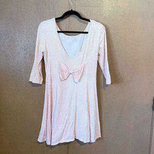 Cute Pink Gingham Long Sleeve Mini Dress with Back Bow